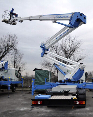 Noleggio piattaforme aeree  IN CALABRIA VIBO VALENTIA CATANZARO COSENZA REGGIO CALABRIA CROTONE LAMEZIA TERME  Noleggio piattaforme aeree calabria - vibo valentia - catanzaro - cosenza - crotone - reggio calabria